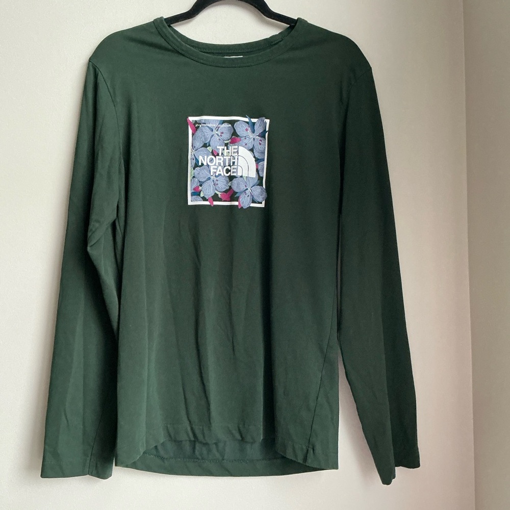 The North Face Floral Box Logo Long Sleeve Shirt Green Men’s Cotton Graphic Tee